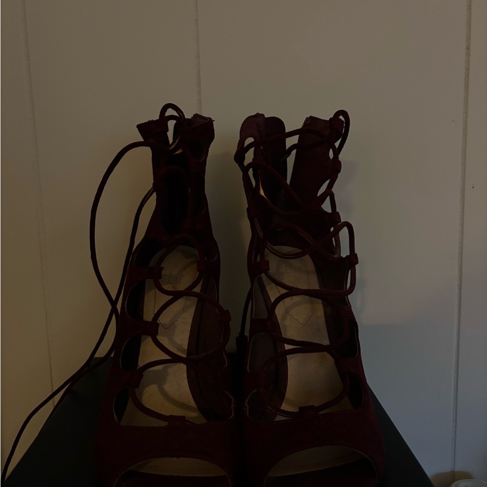 Elegant Burgundy Lace-Up Heels - Picture 5 of 5